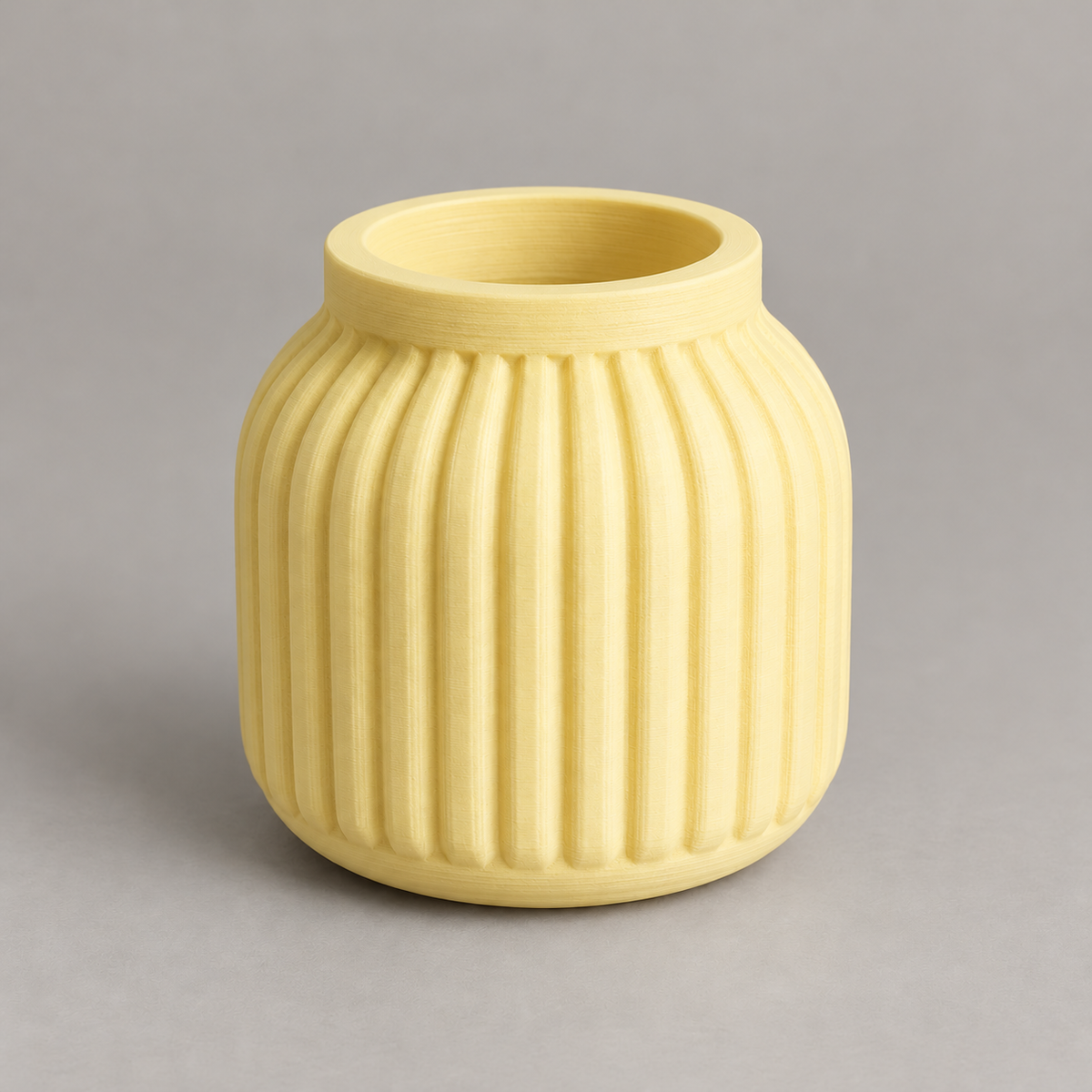 Vaso Cachepô Canelado Moderno — Amarelo pastel — Milanzi