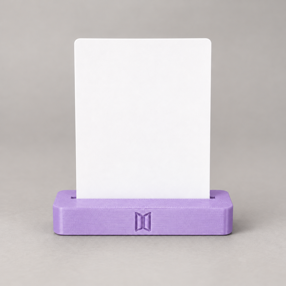 Suporte BTS para Photocard de Mesa — Lilás — Milanzi
