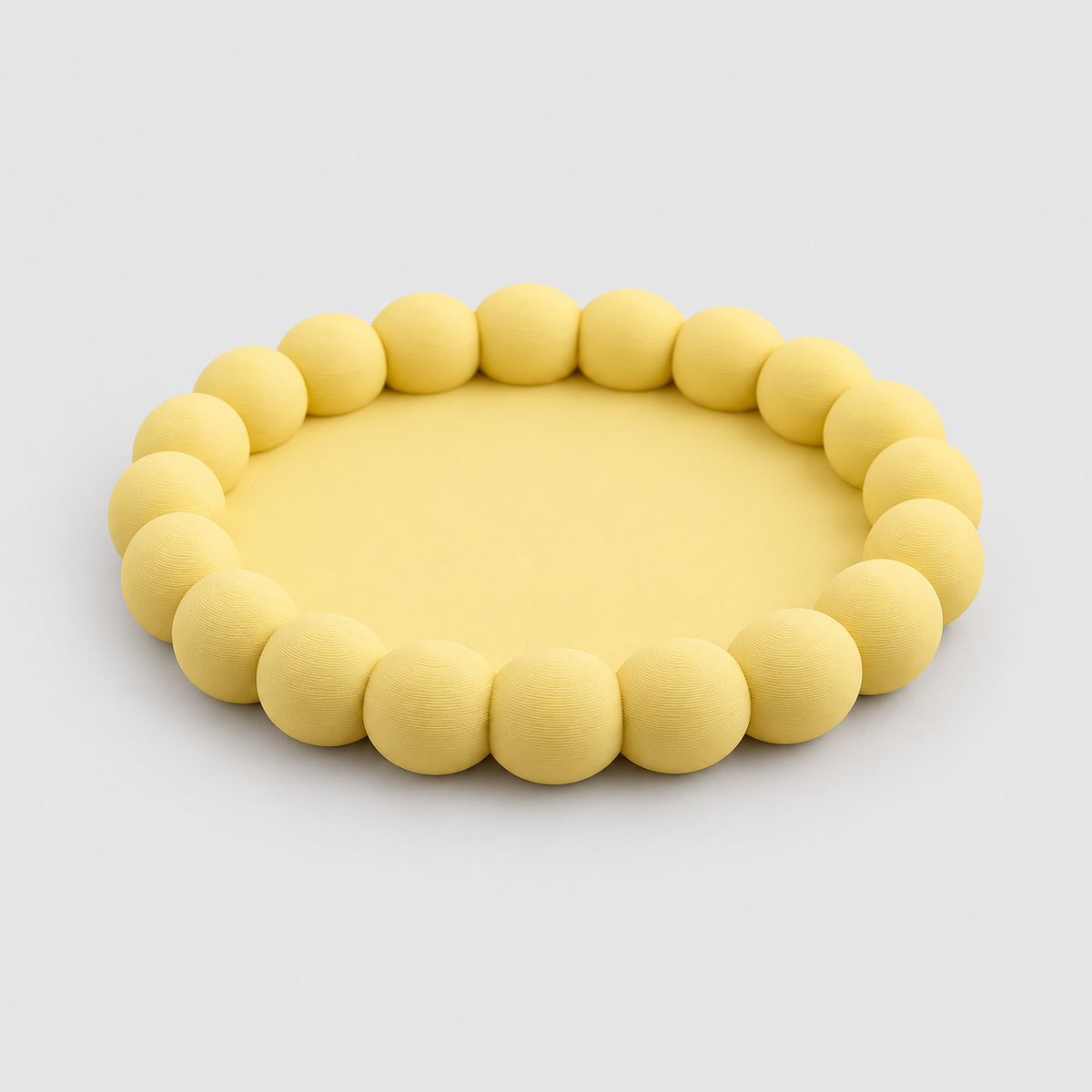 Bandeja Decorativa Redonda com Borda de Bolinhas em Amarelo pastel — Milanzi
