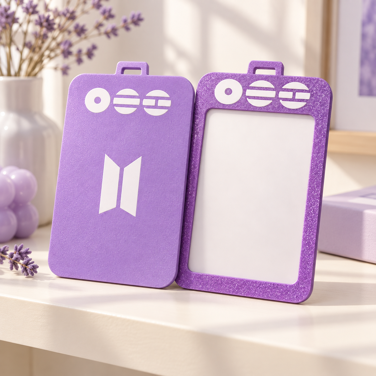 Porta-Photocard BTS World Tour em ambiente — foto ilustrativa Milanzi
